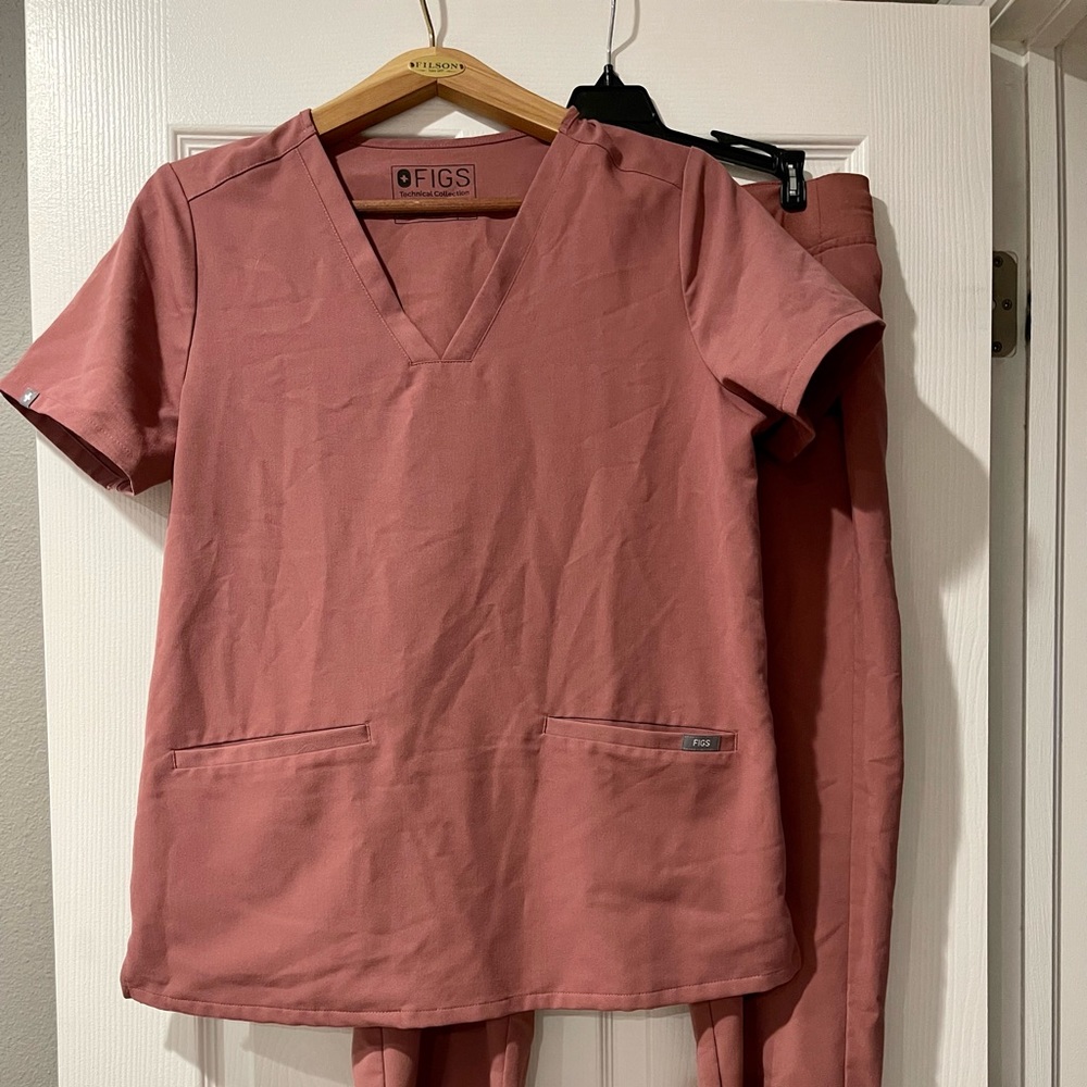 Figs Scrubs, Mauve
